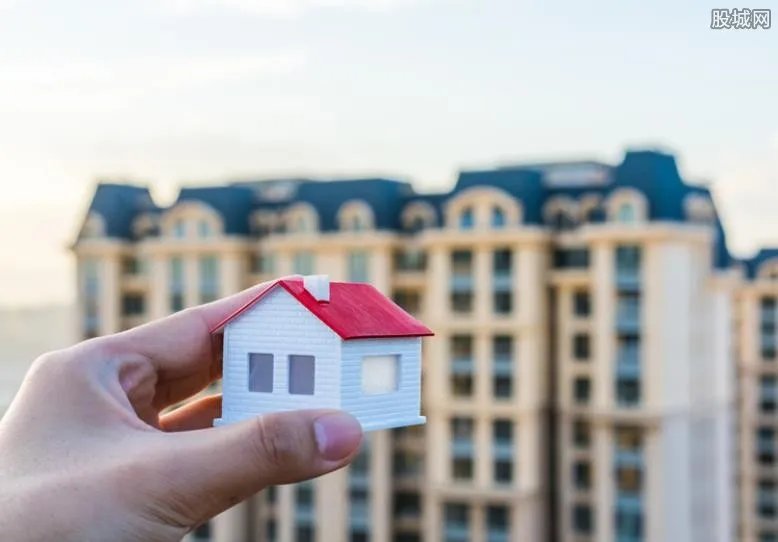 夫妻连生7个儿子：已备5套房 直言毫无压力再买两套没有问题