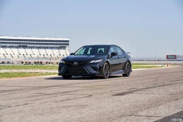 凯美瑞2020款报价及图片