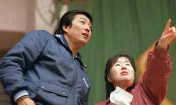 中国男排前主教练邹志华什么时候逝世的？