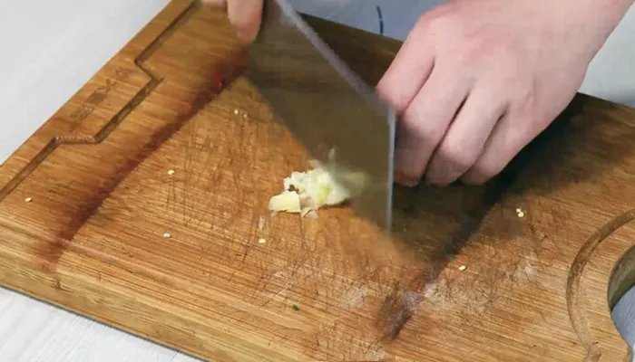 炒河虾的家常做法 怎么炒小河虾