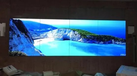 大屏幕与液晶拼接的区别？