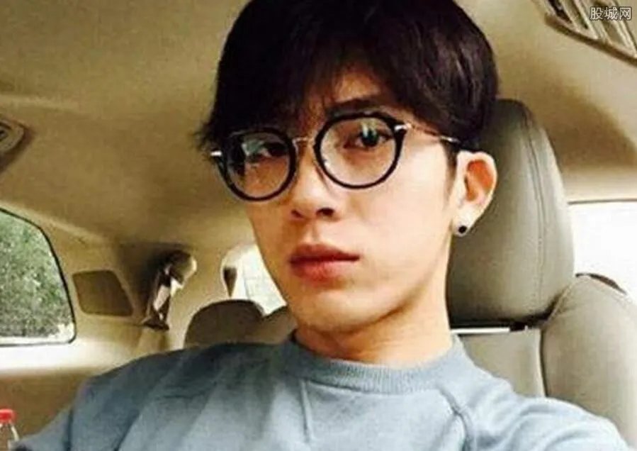 井柏然提名百花奖 新生代演员首提名