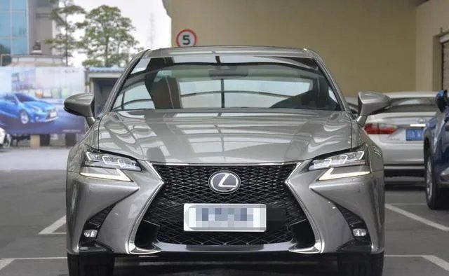 丰田锐志与雷克萨斯GS差别在哪里？