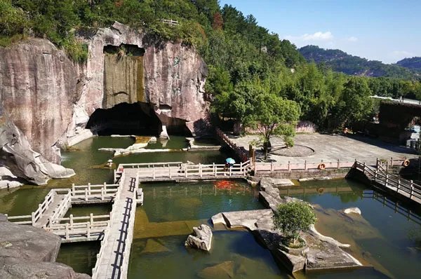 5月适合去哪旅游 国内5月适合去哪儿旅游