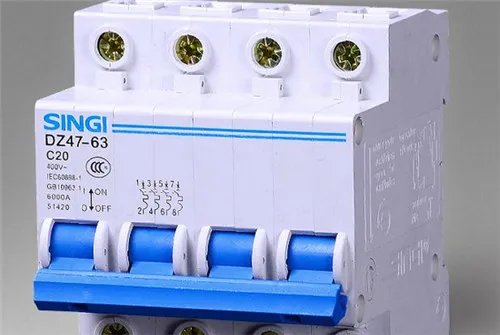 家用空气开关怎么安装