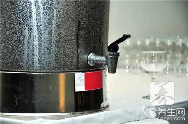  纯净水桶怎么清洗