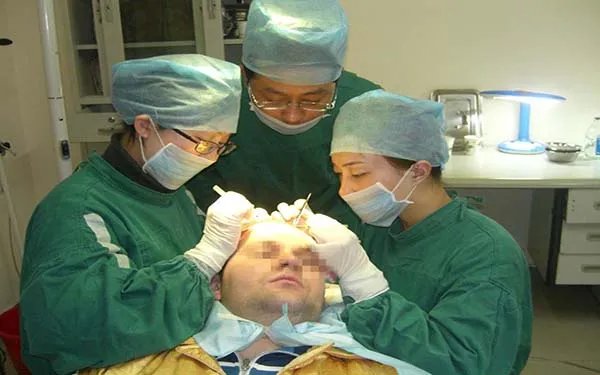 北京哪家医院做双眼皮修复好？