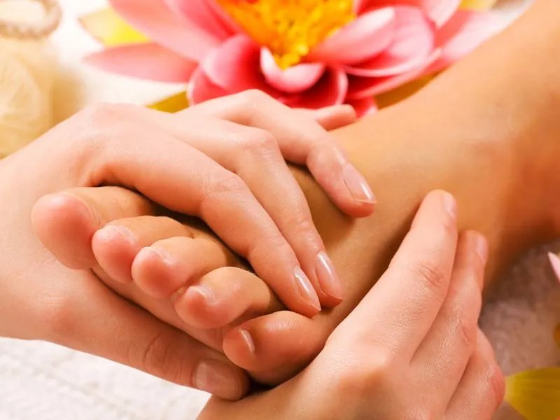 脚肿了怎么消肿