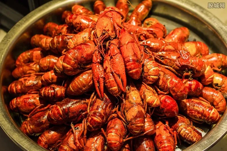 熊孩子毒死小龙虾 致农户造成经济损失超6万