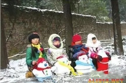 卖雪人竟也可以赚大钱 快来买雪人，20元一个