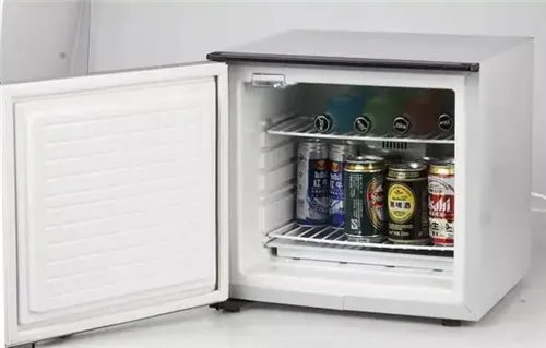 冰箱出水原因有哪些  冰箱出水解决办法有哪些