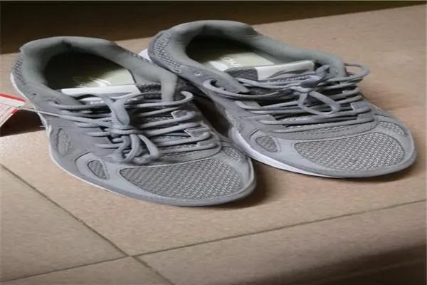 跑步鞋哪个牌子比较好