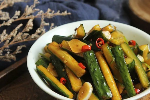 腌黄瓜的做法大全是怎样的啊？