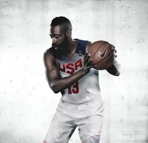 哈登的后撤步到底有没有走步？