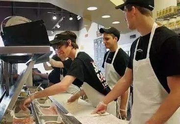 “打工人”是什么梗？