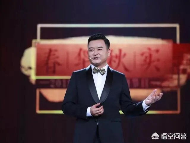 随着央视一批老面孔的消失，请问帅小伙子李佳明又去了哪里？