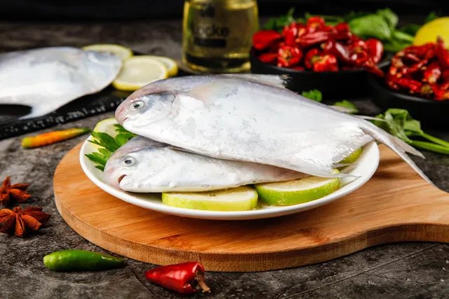 鲳鱼的价格是多少钱一斤 鲳鱼什么品种最好吃