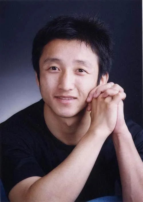 邹市明到底能赚多少钱？