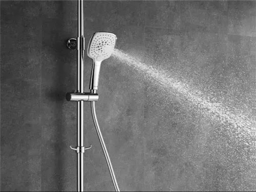 卫生间花洒安装高度是多少