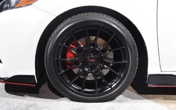 凯美瑞2020款报价及图片