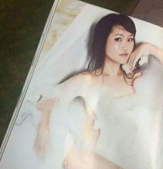 为什么夏一可从来不发照片，却出现在了《男人装》杂志上？