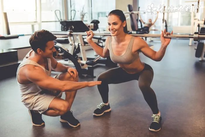 自由泳长游不累的秘密 自由泳怎么游不累