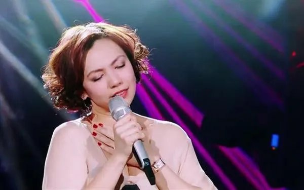 陈洁仪的《喜欢你》 歌词