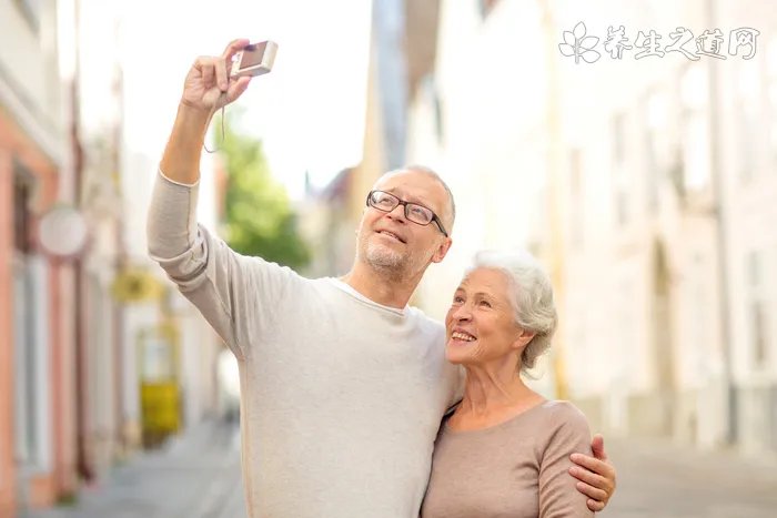 乌龟怎么吃食 给乌龟吃荤腥味重的食物