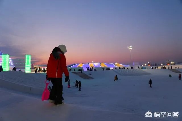 哈尔滨冰灯好看吗？