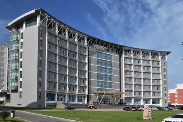 2020考大学多少分能上二本