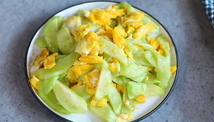 黄瓜炒鸡蛋的做法 黄瓜炒鸡蛋怎么做好吃