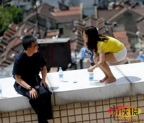 女子隆胸失败跳楼 盘点那些整容成痴的奇葩们