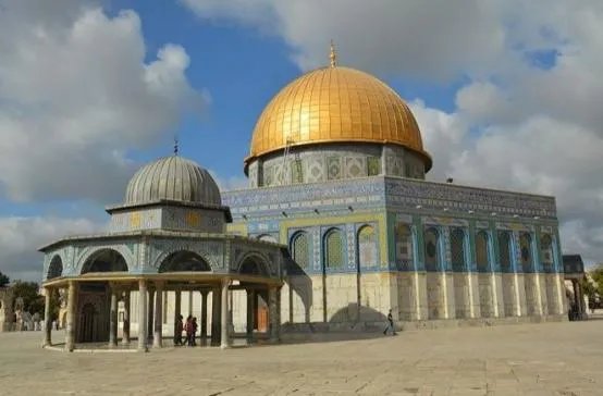 “世界若有十分美，便有九分在耶路撒冷”，如何理解这句话的含义？