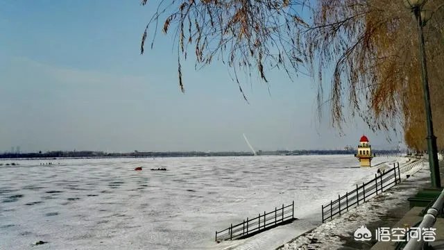 哈尔滨冰灯好看吗？