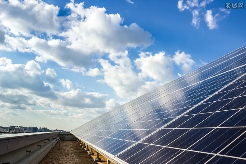 彭小峰最新消息 彭小峰现在在哪在美国过的很好真吗