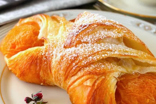 哪里可以学烘培？求推荐。