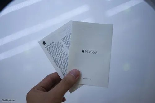 先睹为快！苹果史上最薄Macbook开箱图赏