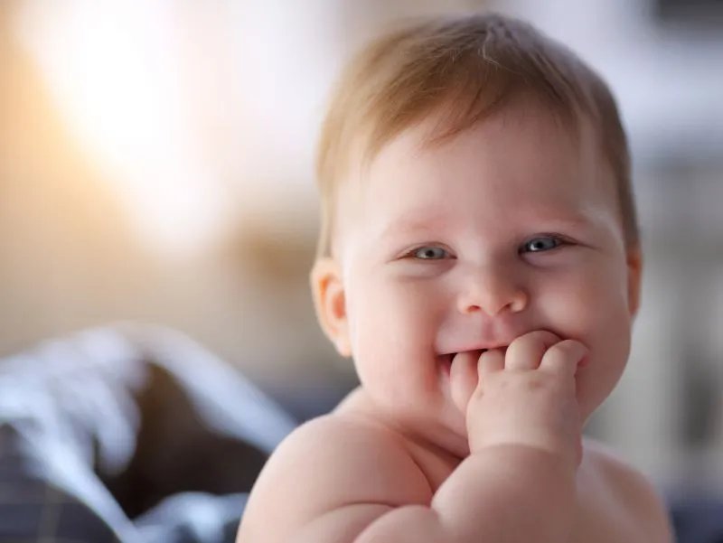 宝宝营养不良的表现是什么