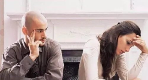 男女朋友之间没有话题聊怎么办 男女朋友之间没有话题聊代表什么