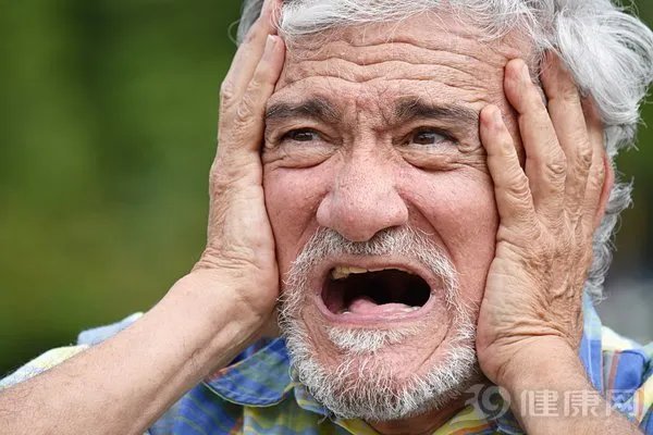 Science：发现一种罕见的痴呆症——空泡tau蛋白病