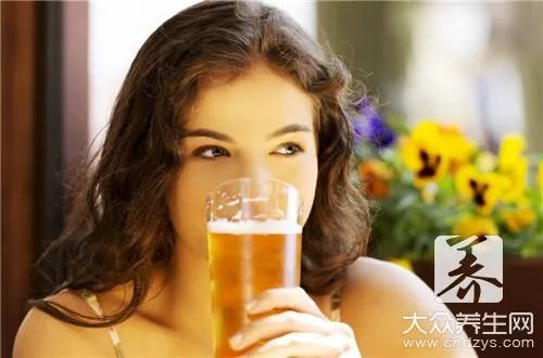 喝啤酒不吃东西会胖吗