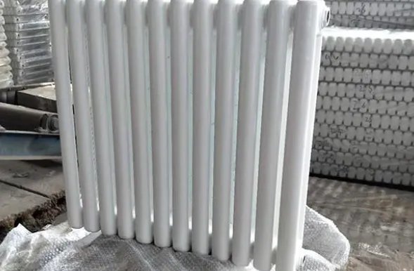 水暖暖气片怎么安装