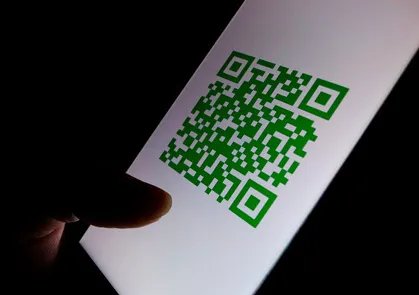 老人无健康码遭公交司机拒载，这是负责还是死板？