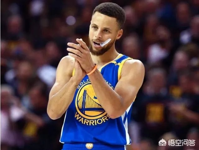 库里经常承担高难度压哨三分的任务，除掉这些投篮，库里三分命中率可以提升至多少？
