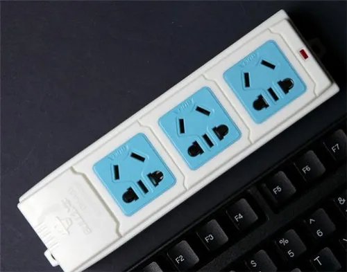 公牛插排多少钱  公牛插排如何辨真伪