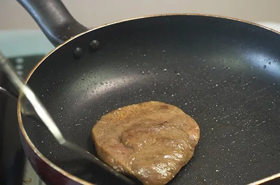 煎牛排的做法