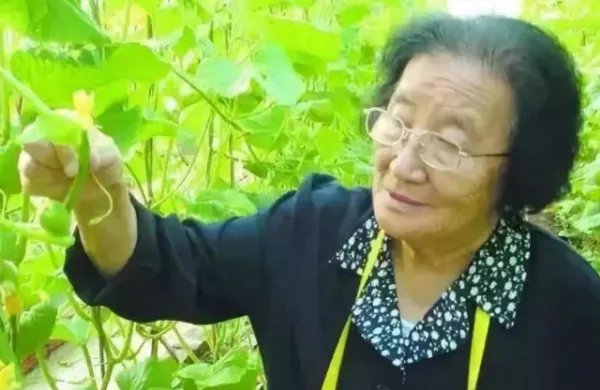 被称为甜瓜大王的是哪一位院士？她为什么会被称为“甜瓜大王”呢？