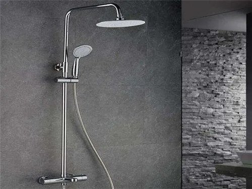 卫生间花洒安装高度是多少