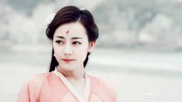 迪丽热巴有哪些经典的图片？