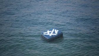 女孩落水冷静漂浮自救，你觉得女孩的做法可取吗？